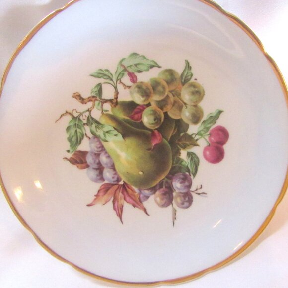 Regency Tea Cup and Saucer, Soft Blue Fabulous Hand Painted Fruit Gold Gilt I247 - Picture 2 of 9